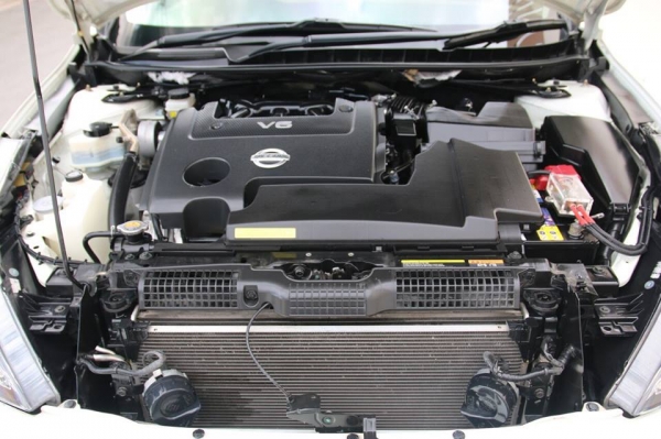 ขาย NISSAN Teana 250  ปี 2011 รองท๊อป เครื่อง 2500 V6