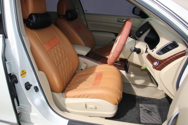 ขาย NISSAN Teana 250  ปี 2011 รองท๊อป เครื่อง 2500 V6