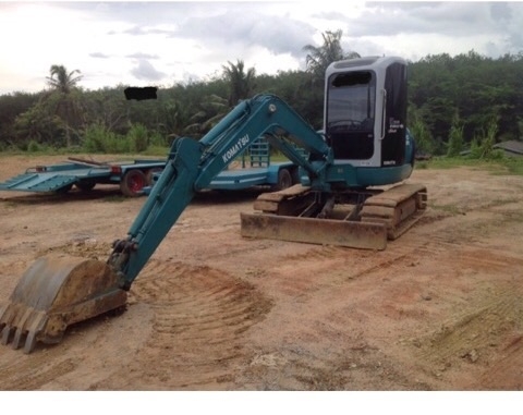 โคมัตสุ pc40-8r รถ5000กว่าชั่วโมง รถแอร์เย็น โคมัตสุ pc40-8r รถ5000กว่าชั่วโมง รถแอร์เย็น