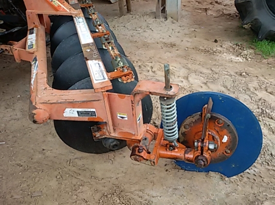 ผานพรวนตราช้าง DH225E 5x22นิ้วครับ