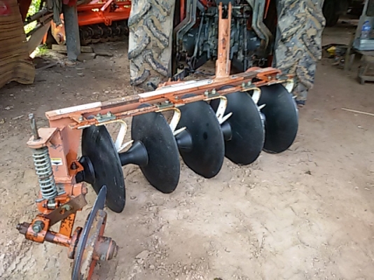 ผานพรวนตราช้าง DH225E 5x22นิ้วครับ