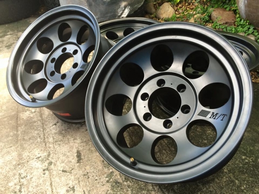 Mickey Thompson ขอบ 17 x9 ET-12 แม็กแท้ รุ่น Classic ฝาครบ Mickey Thompson ขอบ 17 x9 ET-12 แม็กแท้ รุ่น Classic ฝาครบ