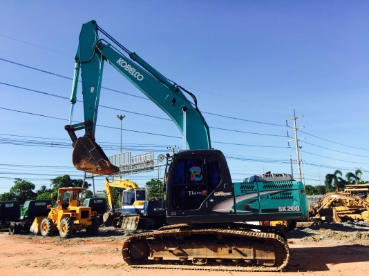 ขาย KOBELCO SK200-8 YN11 ไมล์9,2xxชม. เอกสารเล่มทะเบียน