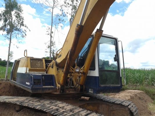 ขาย PC200 รุ่น5ไฟฟ้าครบ