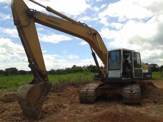 ขาย PC200 รุ่น5ไฟฟ้าครบ