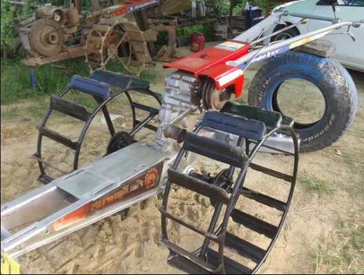 ขายรถไถนาเดินตามโครงสยามคุโบต้า NC131เกียร์กลาง พร้อมใช้ สภาพดี พร้อม คราด ไถ