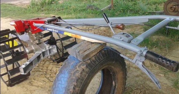 ขายรถไถนาเดินตามโครงสยามคุโบต้า NC131เกียร์กลาง พร้อมใช้ สภาพดี พร้อม คราด ไถ ขายรถไถนาเดินตามโครงสยามคุโบต้า NC131เกียร์กลาง พร้อมใช้ สภาพดี พร้อม คราด ไถ