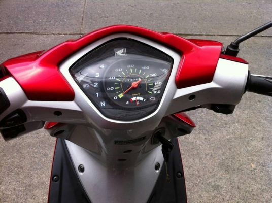 Wave 110i หัวฉีด สตาร์ทมือ ปี 53 รถบ้าน สวย เครื่องดี เดิมๆ มีเล่ม เอกสาร