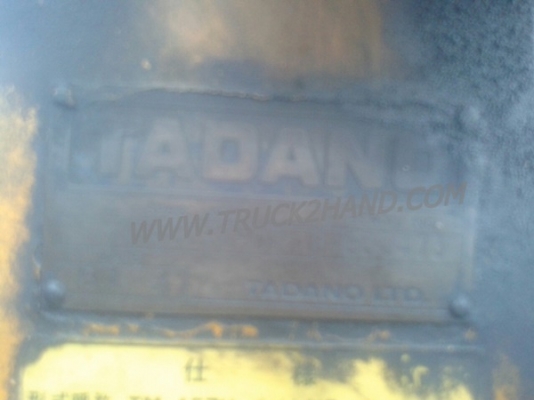 รถบรรทุก ISUZU 6 ล้อ  ติดเครน  175 แรงม้า เครน 4.5 ตัน น็อต 8 ตัว กระบะยาว 6 เมตร