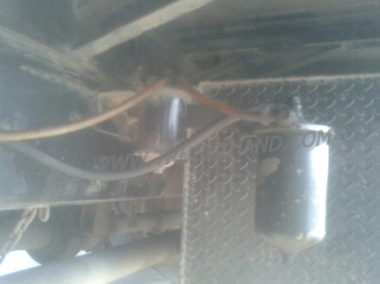 รถบรรทุก ISUZU 6 ล้อ  ติดเครน  175 แรงม้า เครน 4.5 ตัน น็อต 8 ตัว กระบะยาว 6 เมตร