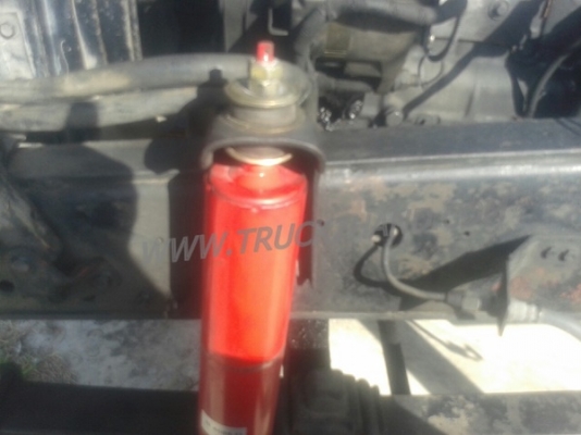 รถบรรทุก ISUZU 6 ล้อ  ติดเครน  175 แรงม้า เครน 4.5 ตัน น็อต 8 ตัว กระบะยาว 6 เมตร