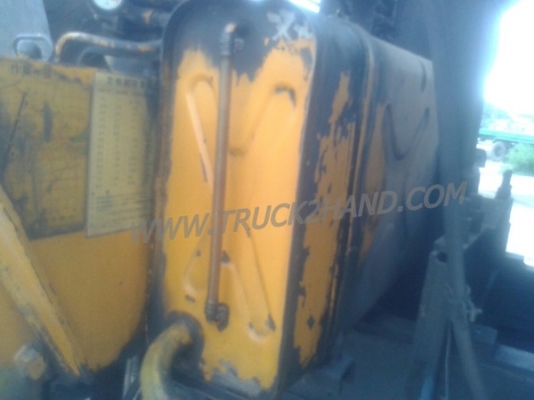 รถบรรทุก ISUZU 6 ล้อ  ติดเครน  175 แรงม้า เครน 4.5 ตัน น็อต 8 ตัว กระบะยาว 6 เมตร