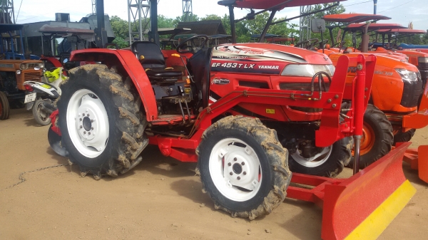 ขายครับรถไถยันม้า453แรงสองเพลา ราคา255000บาท  รถสวยมากเดิมๆ มีผาน6หนึ่งอันอยู่ วังบัว อ คลองขลุง จ กำแพงเพชรสนใจโทร 0813655997 อำพรพาเจริญราคาคุยกันได้อีกนะครับ