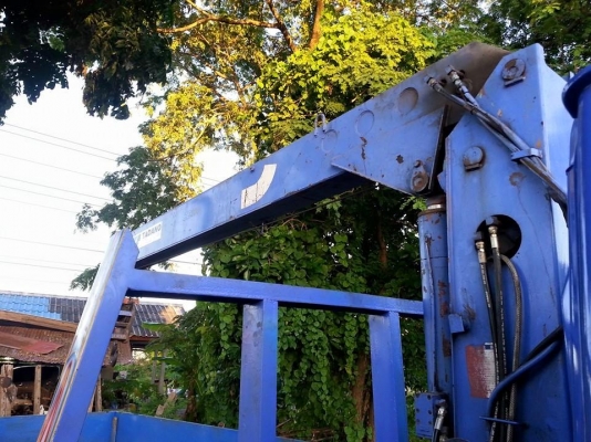 ขายรถ6ล้อ ติดเครน3ตัน เครื่อง115แรง กระบะยาว5.50ม. เครื่องดี แคชซีสวย เครนใช้ได้งานทุกระบบ สภาพพร้อมใช้งาน เอกสารพร้อมโอน สนใจโทร 090-8588220คุณนะ 093-3258446คุณบิว หรือเข้าดูสินค้าอื่นๆได้ที่ www.truck.in.th/498 หรือเพจFacebook ณรงค์ ซื้อขายรถมือสอง (เว็