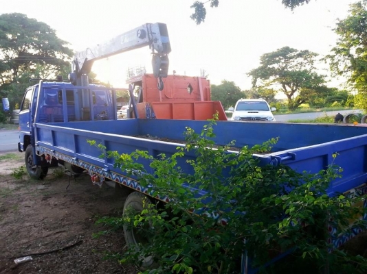 ขายรถ6ล้อ ติดเครน3ตัน เครื่อง115แรง กระบะยาว5.50ม. เครื่องดี แคชซีสวย เครนใช้ได้งานทุกระบบ สภาพพร้อมใช้งาน เอกสารพร้อมโอน สนใจโทร 090-8588220คุณนะ 093-3258446คุณบิว หรือเข้าดูสินค้าอื่นๆได้ที่ www.truck.in.th/498 หรือเพจFacebook ณรงค์ ซื้อขายรถมือสอง (เว็