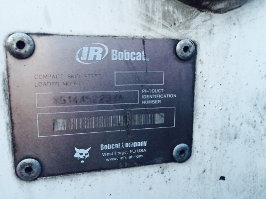 ขาย รถตักBOBCAT สภาพดีพร้อมใช้ ขาย รถตักBOBCAT สภาพดีพร้อมใช้