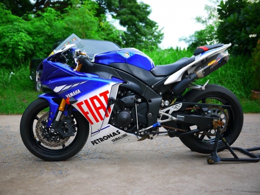 ขาย Yamaha R1 ปี 2010 ตัว Limited พร้อมทะเบียนแท้ รถออกเรดบารอน