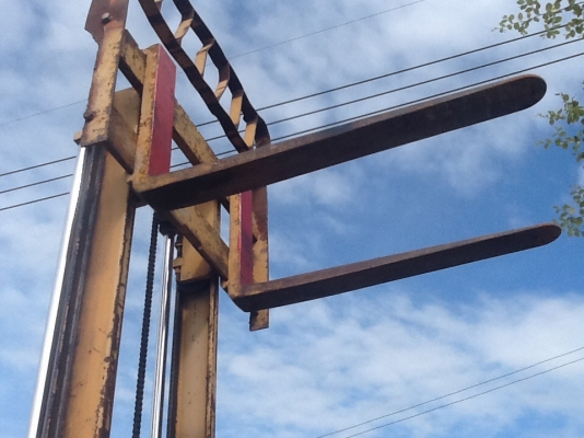 รถยกkomutsu fg15-14 สภาพดีพร้อมใช้เก่าญี่ปุ่นราคาไม่แพงครับ รถยกkomutsu fg15-14 สภาพดีพร้อมใช้เก่าญี่ปุ่นราคาไม่แพงครับ