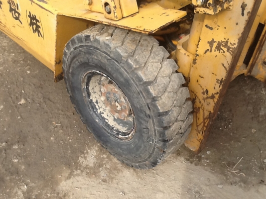 รถยกkomutsu fg15-14 สภาพดีพร้อมใช้เก่าญี่ปุ่นราคาไม่แพงครับ รถยกkomutsu fg15-14 สภาพดีพร้อมใช้เก่าญี่ปุ่นราคาไม่แพงครับ