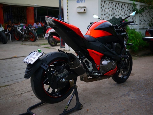 ขาย Kawazaki Z800 ปี 2013 พร้อมทะเบียนแท้ สภาพนางฟ้า
