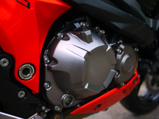 ขาย Kawazaki Z800 ปี 2013 พร้อมทะเบียนแท้ สภาพนางฟ้า