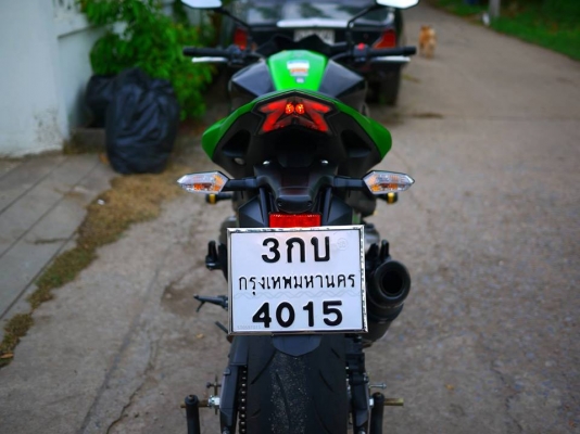 ขาย Kawazaki Z800 ปี 2015 โฉมใหม่ล่าสุด พร้อมทะเบียนแท้ รถสวยมากสภาพใหม่กริ๊ป