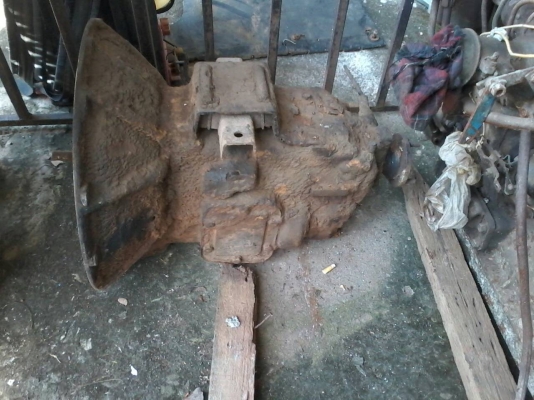 ขายเหมา3รายการตามสภาพของไม่พังเก่าเก็บมีเกียร์isuzuเกียร์eatonเครื่องisuzu 6bbเครื่องtoyota dyna6ล้อ ติดต่อคุณ อ๊อฟ พิจิตร 086-737-9991