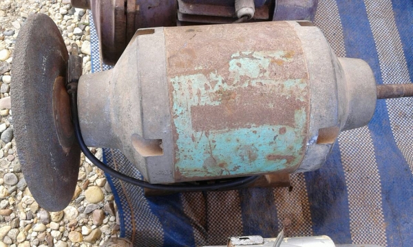 หินเจียร