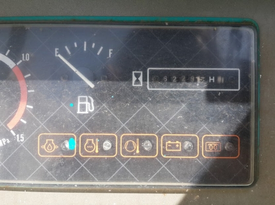 เครื่องปั๊มลม Airman PDS175S-5B1 เก่าญี่ปุ่นค่ะ ไม่เคยใช้งานในไทย ราคาไม่แพงค่ะ ติดต่อ โสมธิดา 061-4194022