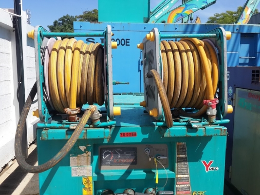 เครื่องปั๊มลม Airman PDS175S-5B1 เก่าญี่ปุ่นค่ะ ไม่เคยใช้งานในไทย ราคาไม่แพงค่ะ ติดต่อ โสมธิดา 061-4194022