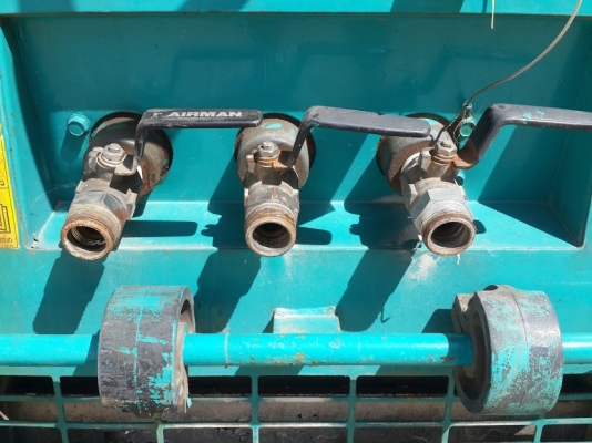 เครื่องปั๊มลม Airman PDS175S-5B1 เก่าญี่ปุ่นค่ะ ไม่เคยใช้งานในไทย ราคาไม่แพงค่ะ ติดต่อ โสมธิดา 061-4194022