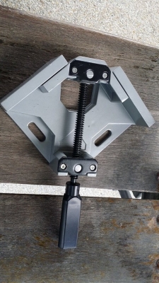 ขายปากกาจับมุมฉาก สภาพไม่ได้ใช่งานเลย มี4ตัว