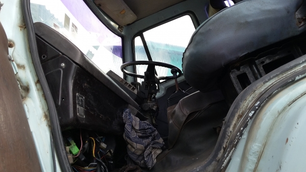 ขายรถ 10 ล้อ ISUZU หัว-ครัซซี รถ 2 เพลา เครื่อง 6SD1 = 240 แรงม้า เทอร์โบ-อินเตอร์ (รถอยู่สุพรรณบุรี)