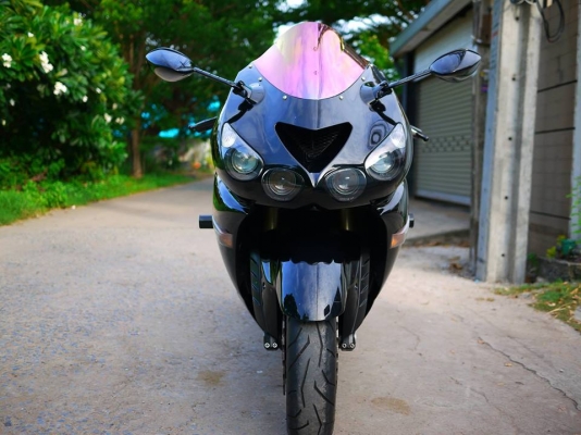 ขาย Kawasaki zx14 ปี 2008 พร้อมทะเบียนแท้ สภาพหล่อๆ