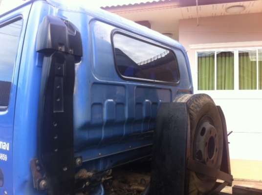 ขายรถ 6ล้อดั้ม ISUZU NPR 130 HP ( TURBO ) ปี 2548