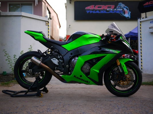 ขาย Kawasaki Zx10 ปี 2014 สภาพนางฟ้า พร้อมทะเบียนแท้ รถสวยมาก