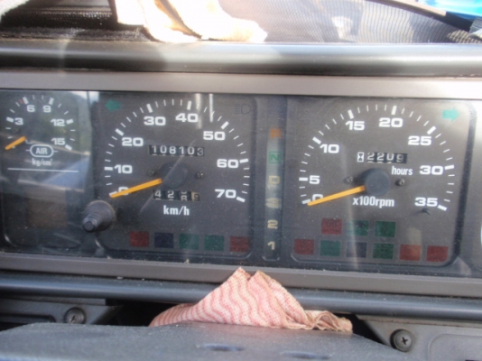 ขายรถเครน TADANO 10T สภาพสวยพร้อมใช้ สนใจติดต่อ อำพล 090-9694506,080-3031241