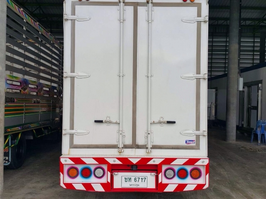 ขายISUZU NLR130 สภาพป้ายแดงมือเดียว ขายISUZU NLR130 สภาพป้ายแดงมือเดียว