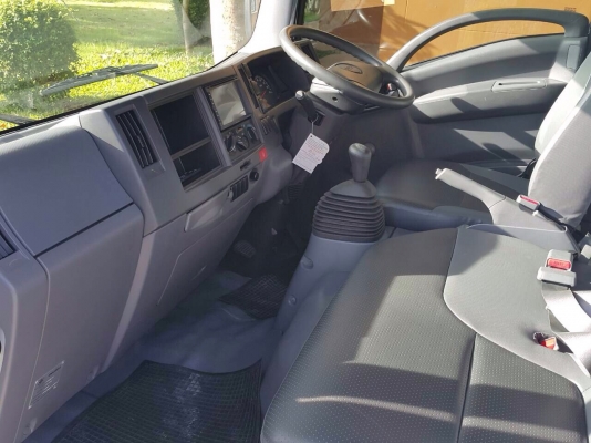 ขายISUZU NLR130 สภาพป้ายแดงมือเดียว ขายISUZU NLR130 สภาพป้ายแดงมือเดียว