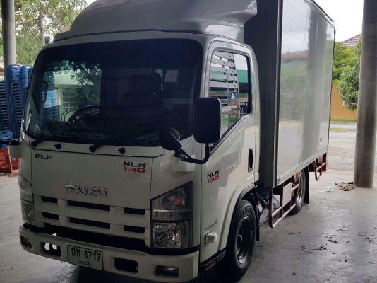 ขายISUZU NLR130 สภาพป้ายแดงมือเดียว ขายISUZU NLR130 สภาพป้ายแดงมือเดียว