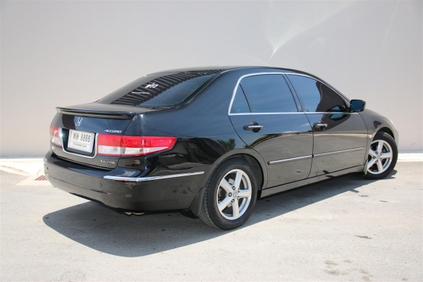 ขาย HONDA Accord 2.4 สีดำ ปี 2003 (EL) ติดแก๊ส LPG ขาย HONDA Accord 2.4 สีดำ ปี 2003 (EL) ติดแก๊ส LPG