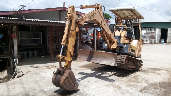 ขายด่วนรถเเม็คโครยันม่าYB1200Bเทียบเท่า PC25เคื่องยันม่า3สูบรถนำเข้าเก่านอกไม่เคยใช้งานในเมืองไทยเลย