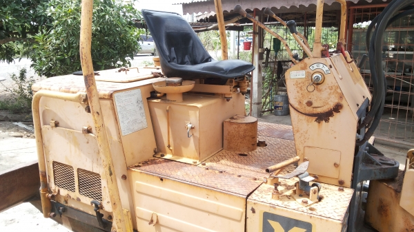 ขายด่วนรถเเม็คโครยันม่าYB1200Bเทียบเท่า PC25เคื่องยันม่า3สูบรถนำเข้าเก่านอกไม่เคยใช้งานในเมืองไทยเลย