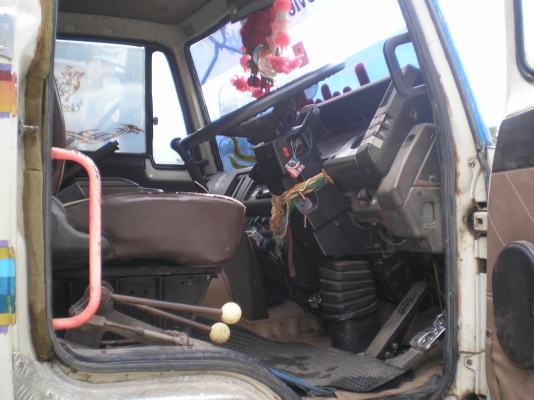 ขายสิบล้อสองเพลา ROCKY 175 ช่วงล่างใหญ่ ขายสิบล้อสองเพลา ROCKY 175 ช่วงล่างใหญ่