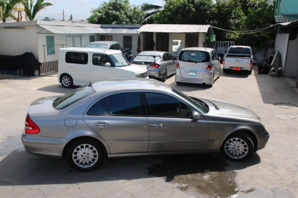 ขาย Mercedes Benz E200 Kom Auto W211 ปี 2006