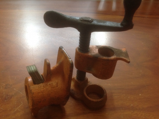 ขาย Vintage Pony Bar Champ ใช้กับท่อขนาด 3/4" สำหรับจับชิ้นงานขนาดใหญ่ ยึดแน่น