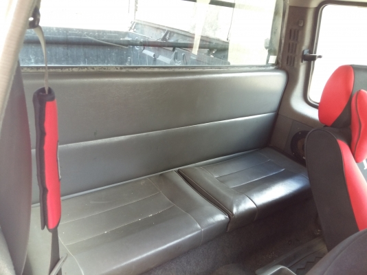 ขายISUZU Dragoneye cab 2.5sx รถเดิมมือเดียวป้ายแดง ปี2000