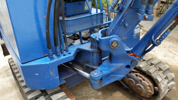 ขายด่วนรถเเม็คโครคูโบต้า KH-26เทียบเท่า PC30เคื่องคูโบต้า3สูบเก่าญี่ปุ่นแท้ไม่เคยใช้งานเมืองไทยเลยส่งให้ฟรีๆ