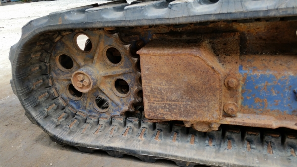 ขายด่วนรถเเม็คโครคูโบต้า KH-26เทียบเท่า PC30เคื่องคูโบต้า3สูบเก่าญี่ปุ่นแท้ไม่เคยใช้งานเมืองไทยเลยส่งให้ฟรีๆ