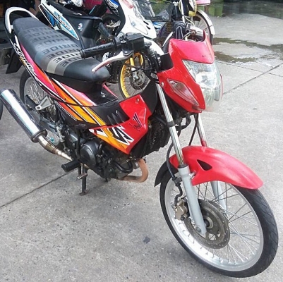 ขายได้ขาย Honda Sonic ตัวใหม่ เดิม ขายได้ขาย Honda Sonic ตัวใหม่ เดิม